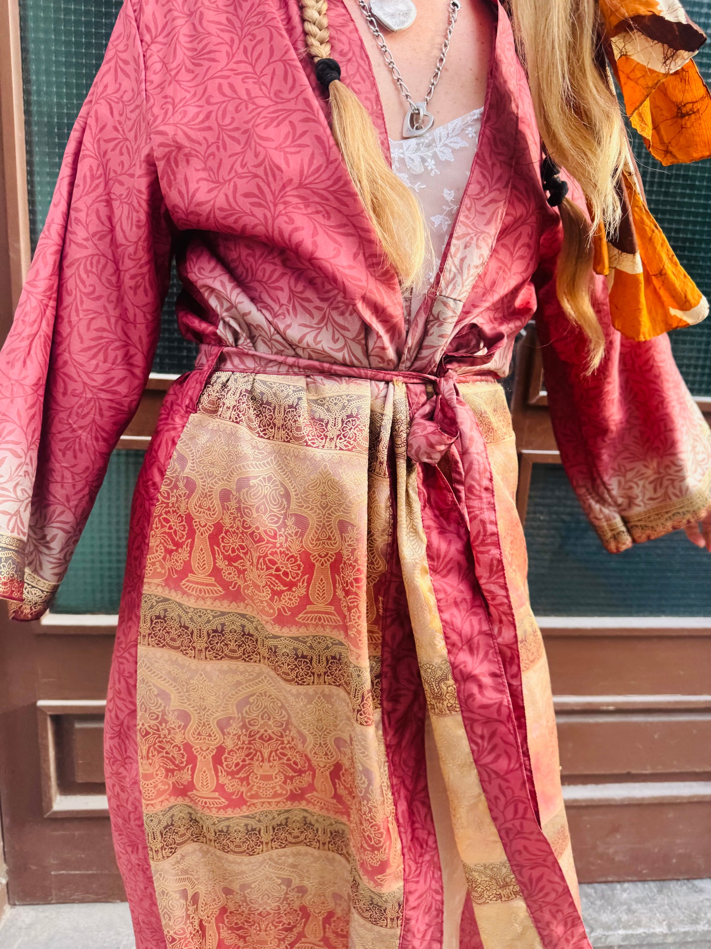 Kardash Kimono Long – Up-cycled Vintage Sari Kimono