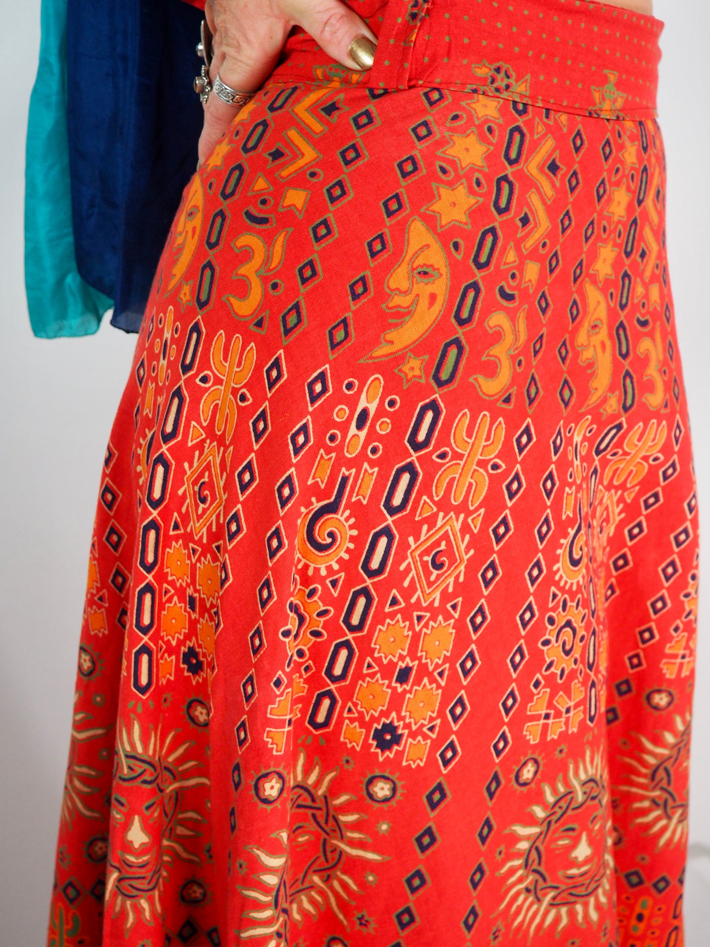 Vintage 1970s Indian Cotton Wrap Skirt – Sun & Symbol Print