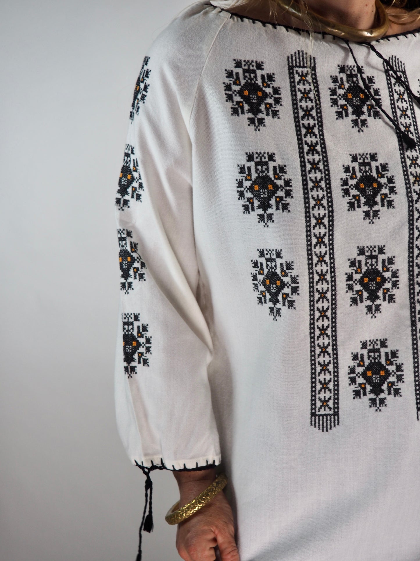 Vintage 1970s Romanian Embroidered Blouse