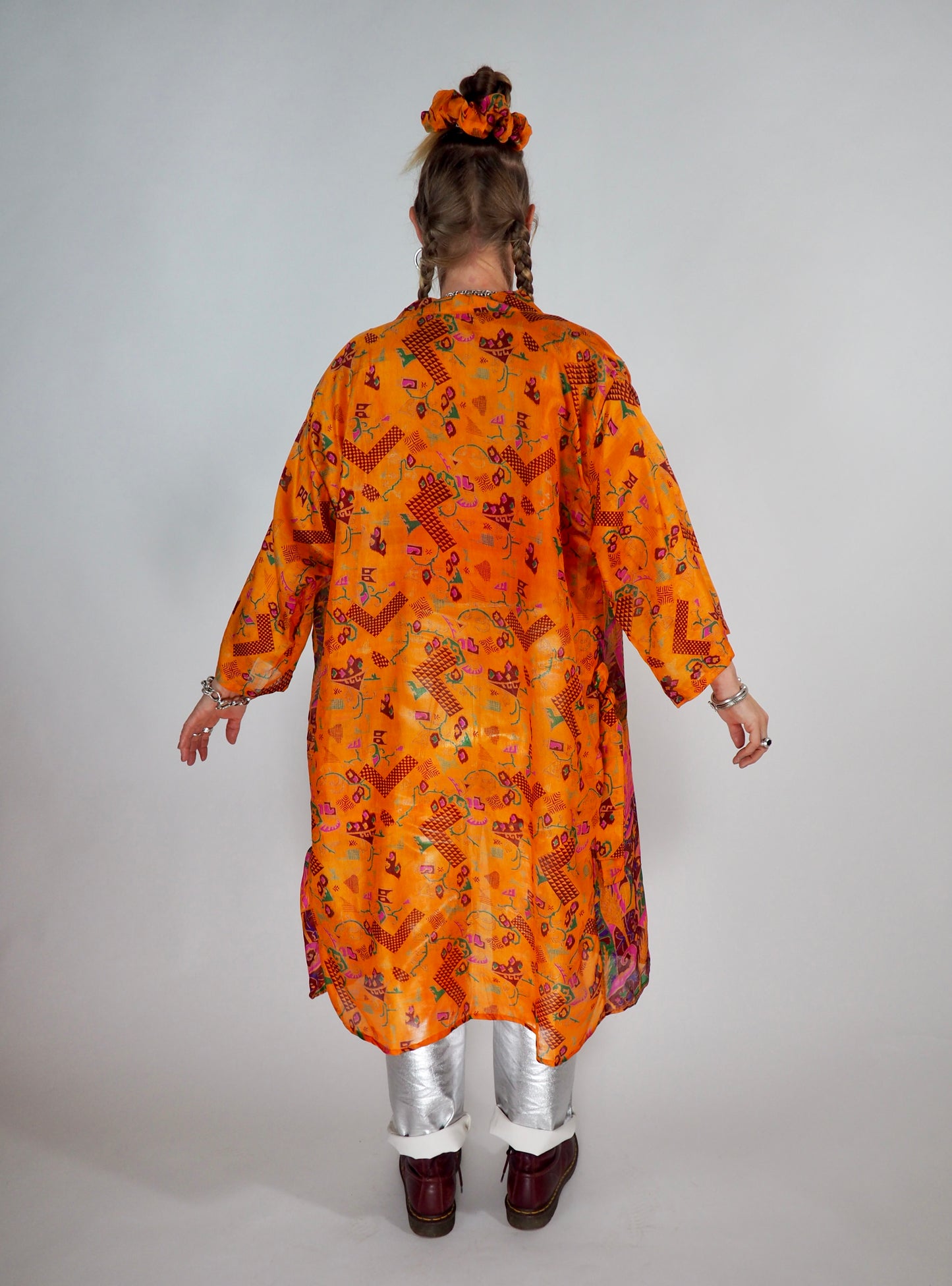 The Kardash Medium-Length Kimono – Up-cycled Vintage Sari Kimono Jacket with Waist Tie + Matching Scrunchy & Storage Bag