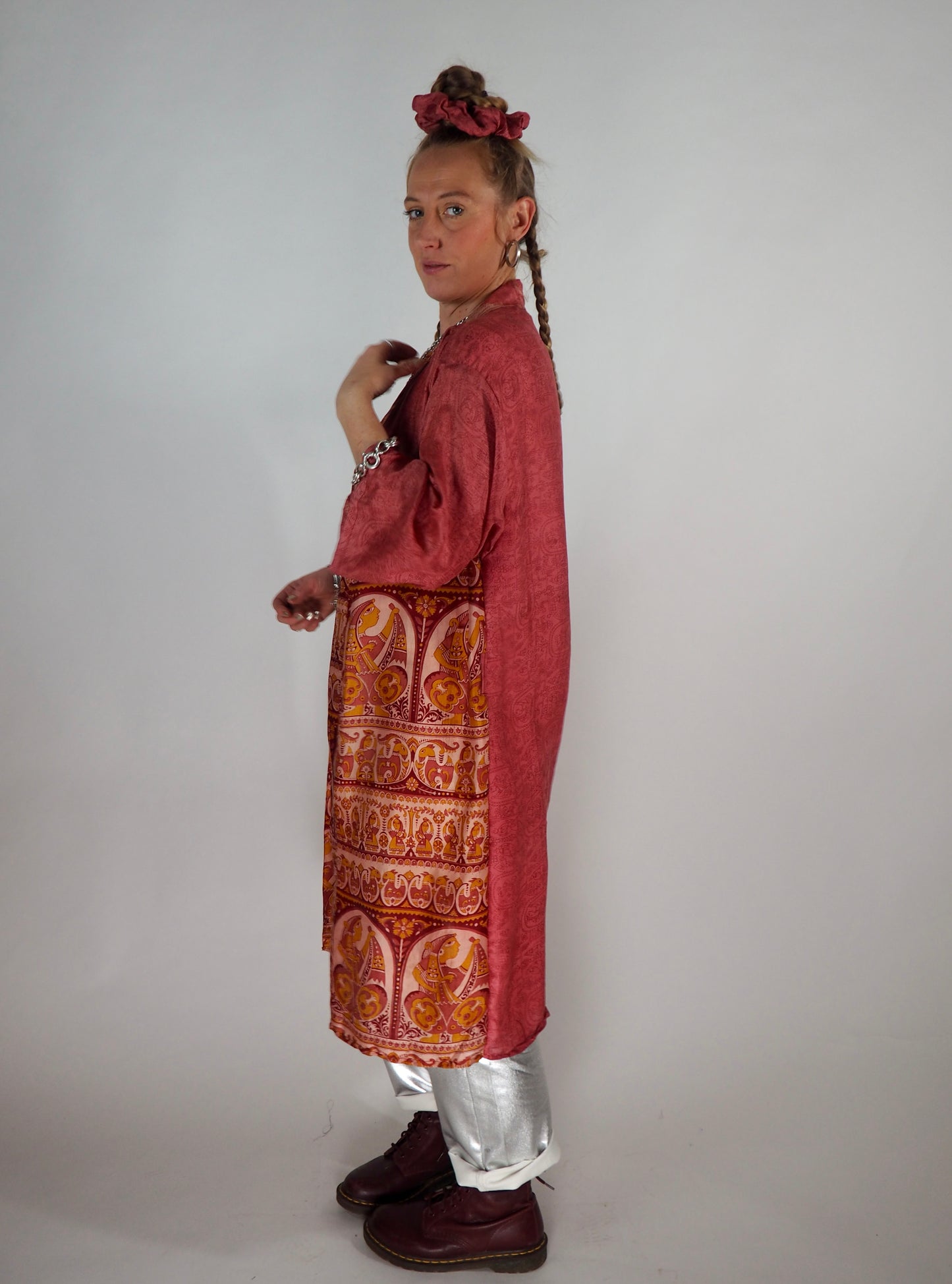 The Kardash Medium-Length Kimono – Up-cycled Vintage Sari Kimono Jacket with Waist Tie + Matching Scrunchy & Storage Bag