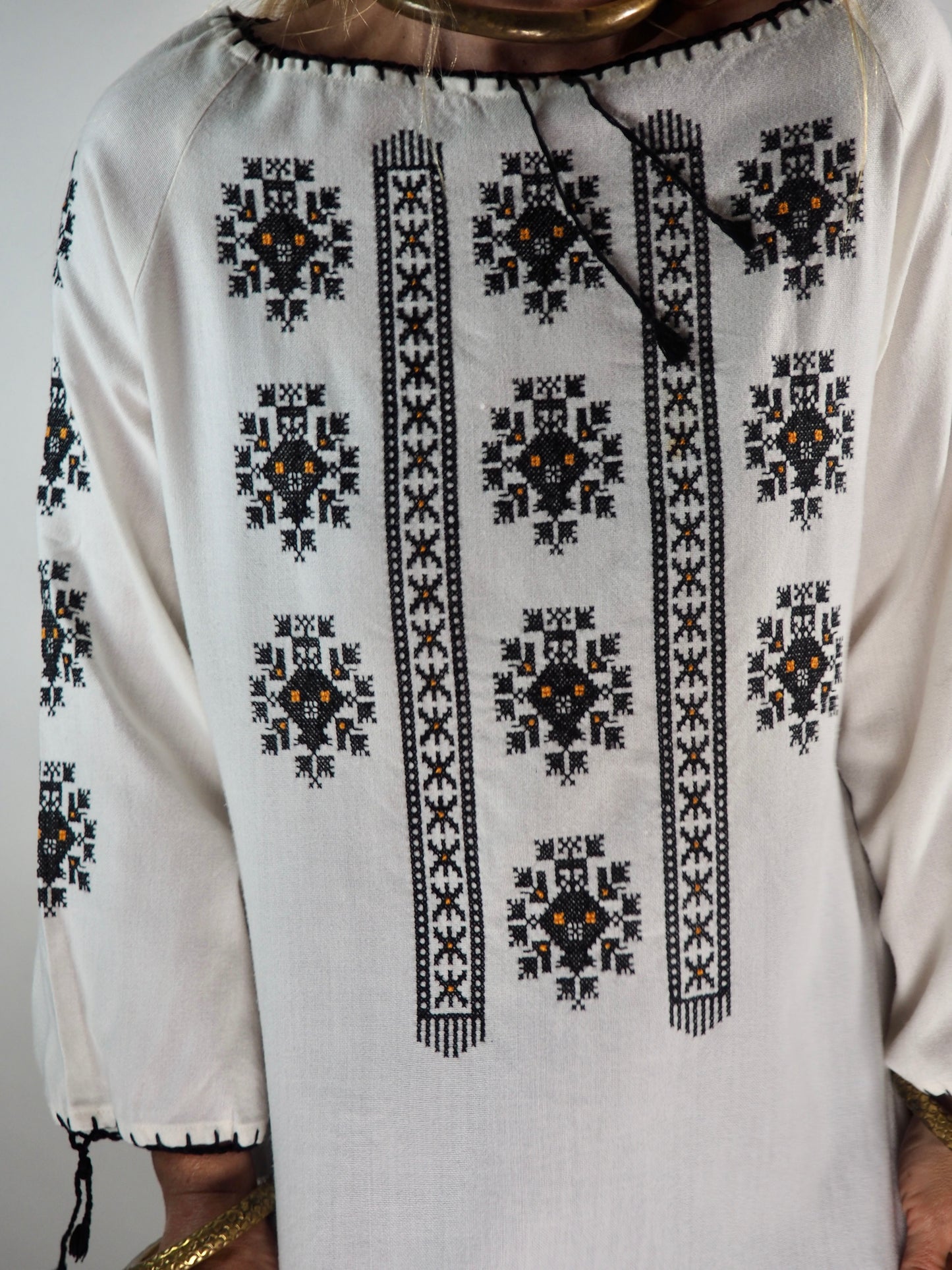 Vintage 1970s Romanian Embroidered Blouse