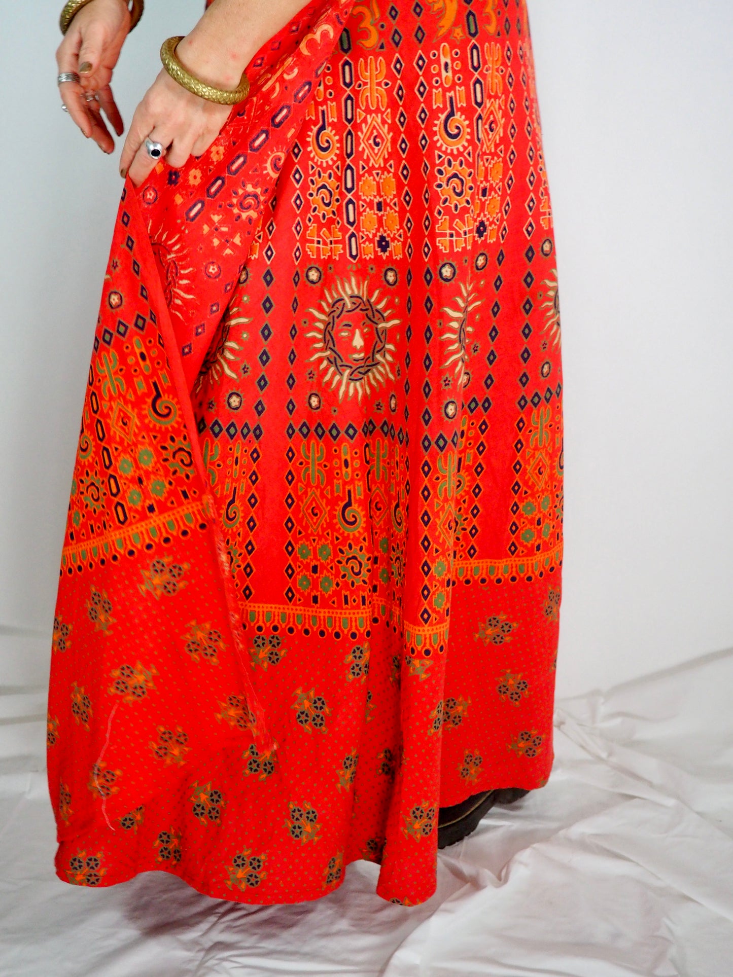 Vintage 1970s Indian Cotton Wrap Skirt – Sun & Symbol Print