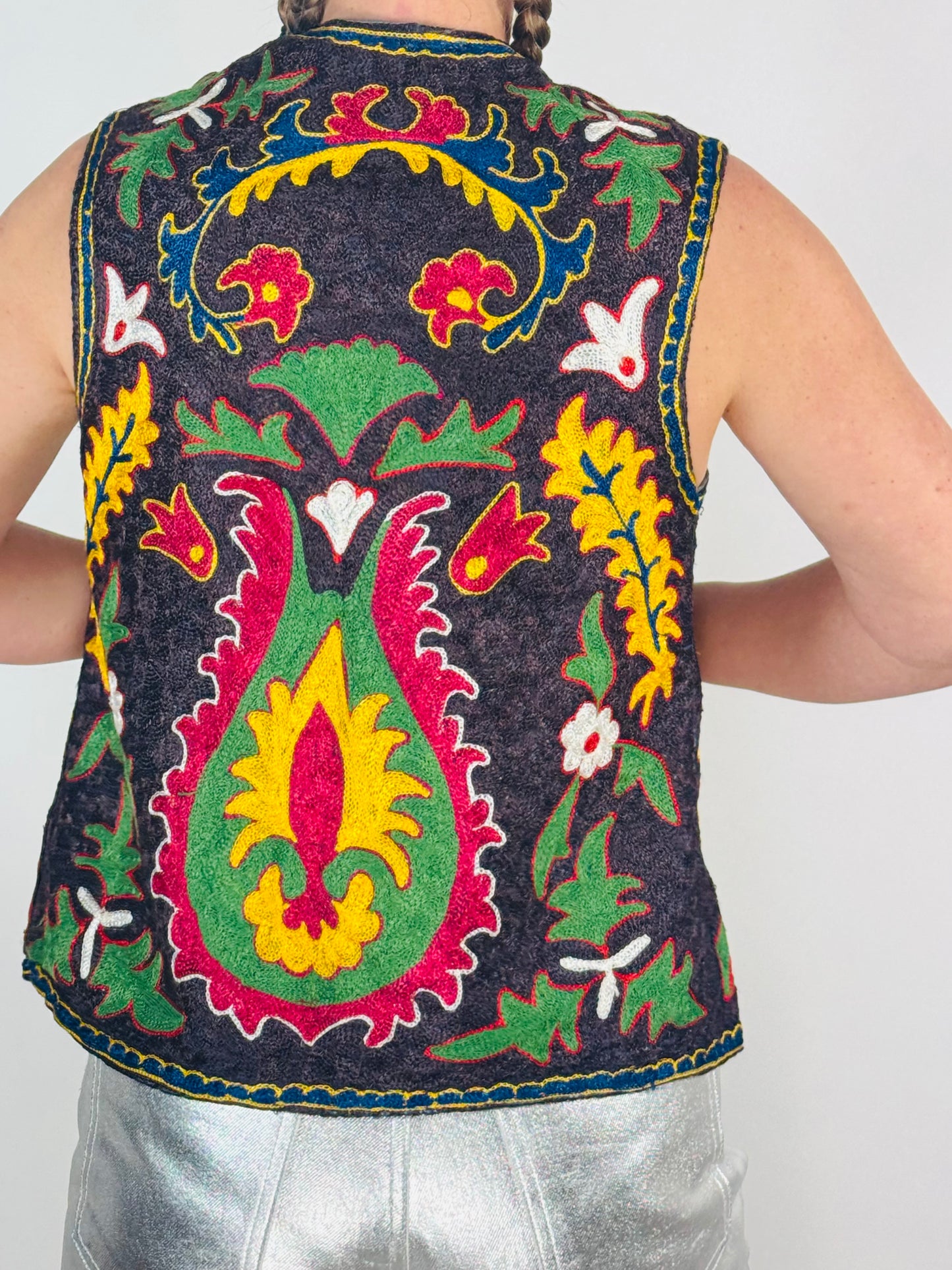 Vintage 1970s Suzani Embroidered Waistcoat – Rare, One-of-a-Kind Statement Piece