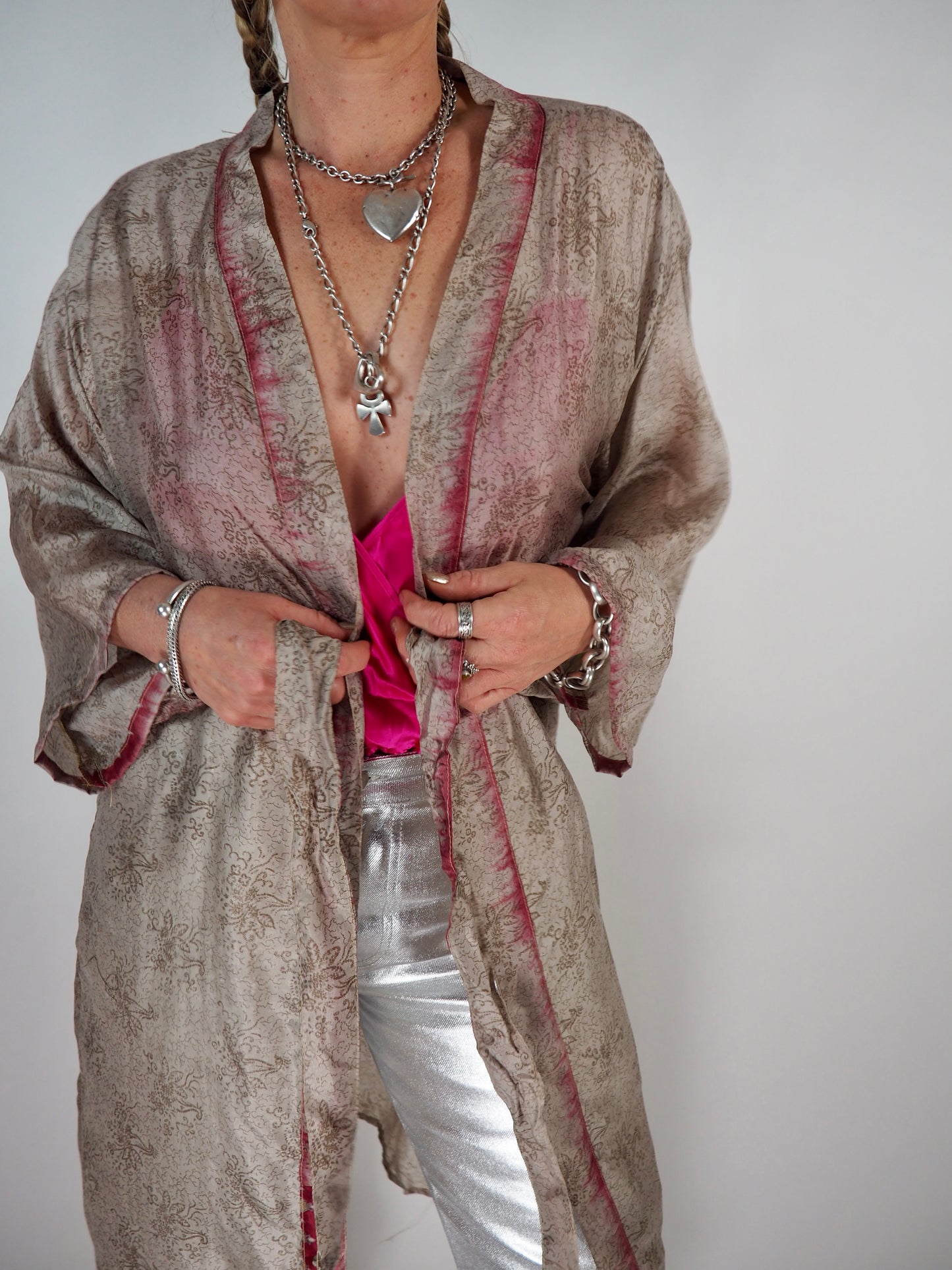 The Kardash Medium-Length Kimono – Up-cycled Vintage Sari Kimono Jacket with Waist Tie + Matching Scrunchy & Storage Bag