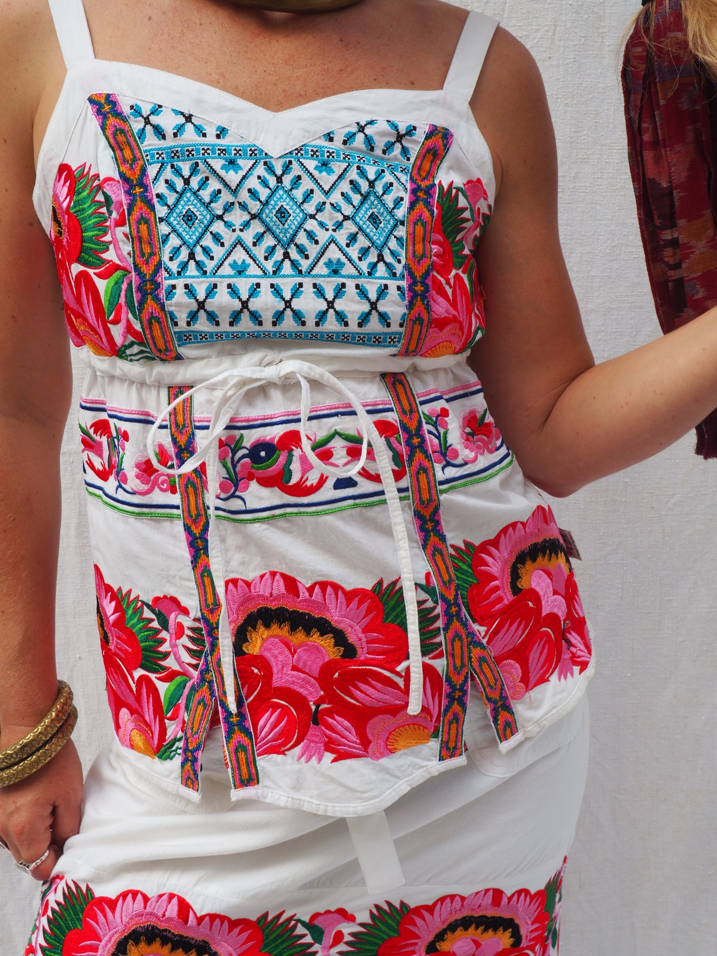 Two-Piece White Cotton Set with Embroidery