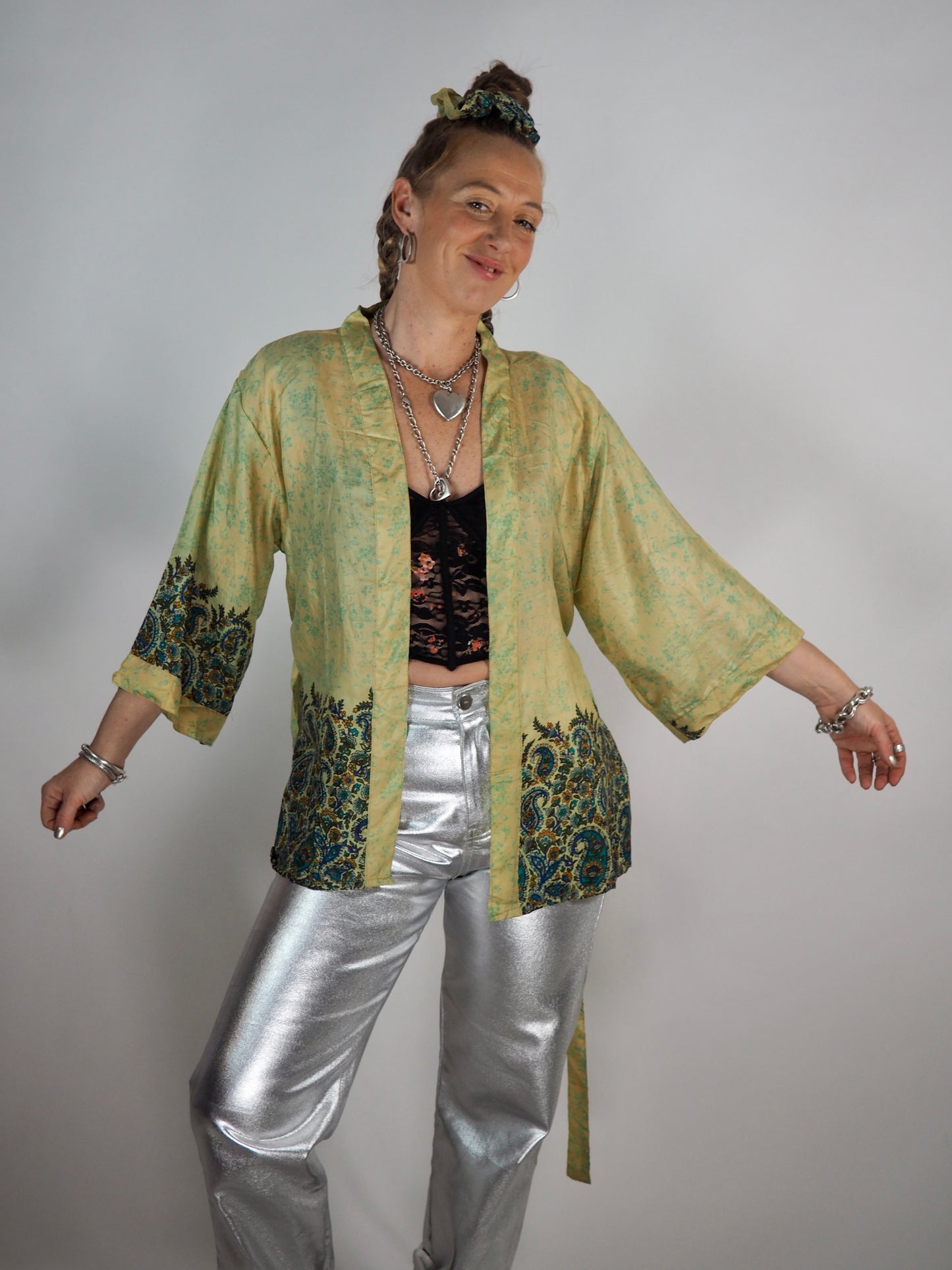 The Kardash Short Kimono – Vintage Re-cycled Sari Kimono Jacket with Waist Tie + Matching Scrunchy & Storage Bag