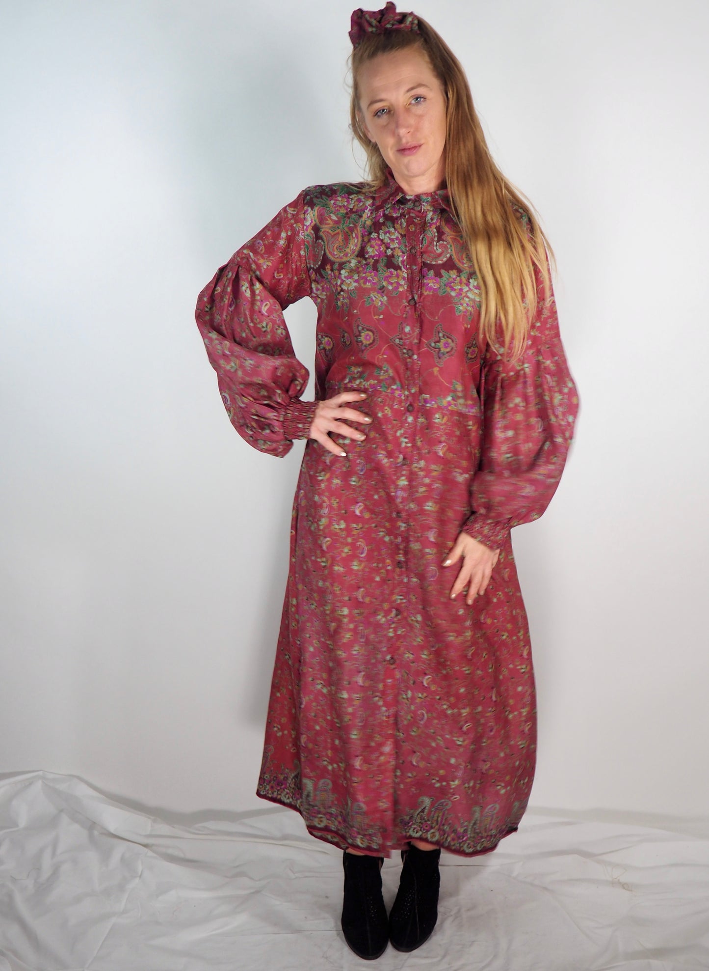 The Lenya Up-cycled Vintage Sari Dress – Sustainable Boho Dress with Oversized Sleeves Matching Scrunchy & Storage Bag