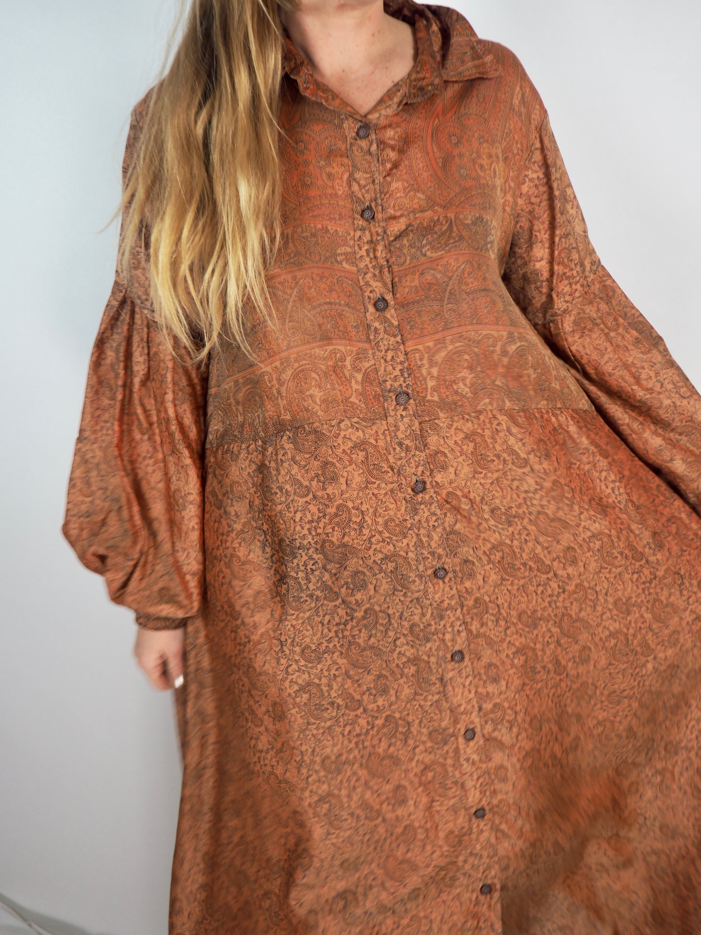 The Lenya Up-cycled Vintage Sari Dress – Sustainable Boho Dress with Oversized Sleeves Matching Scrunchy & Storage Bag