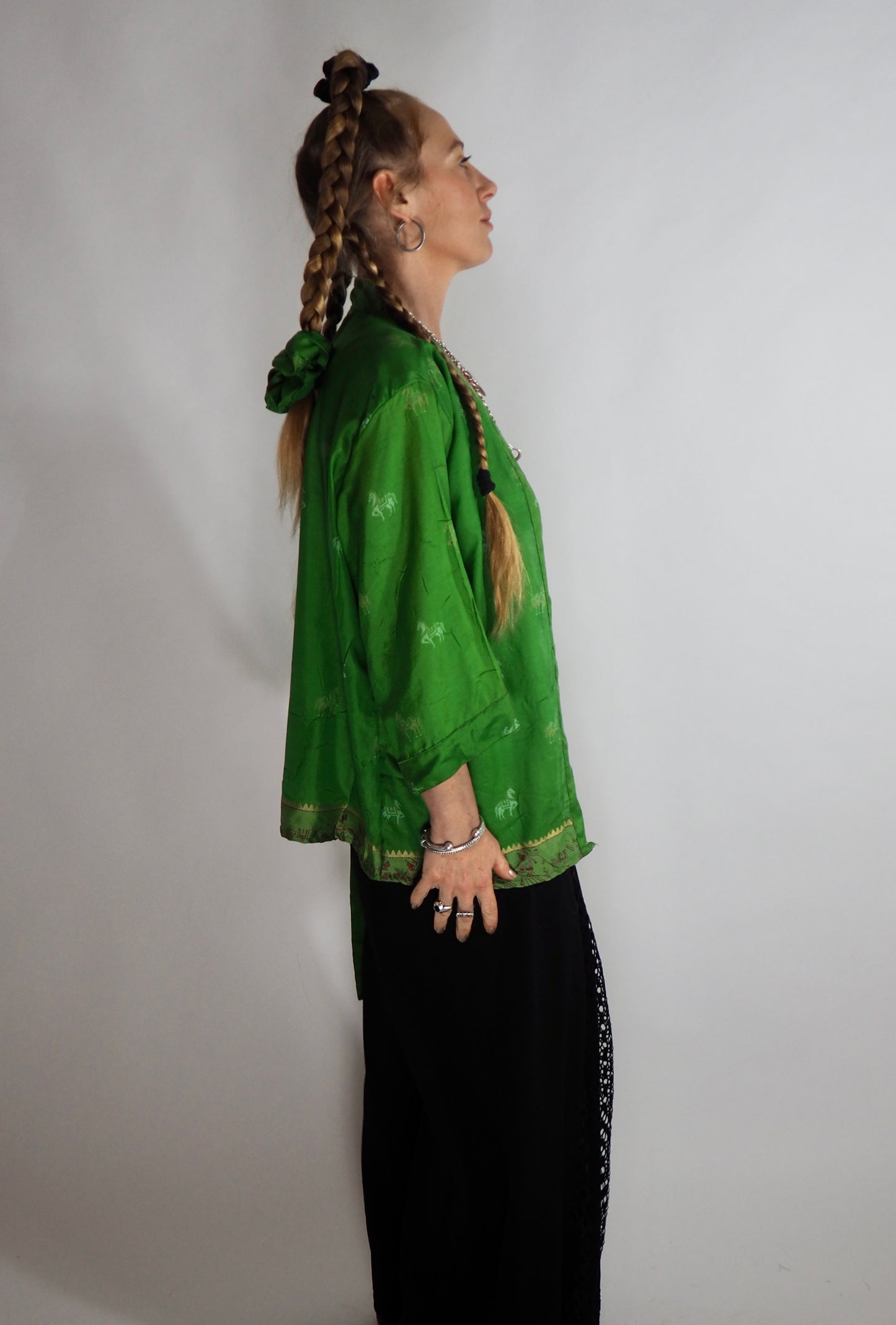 The Kardash Short Kimono – Vintage Re-cycled Sari Kimono Jacket with Waist Tie + Matching Scrunchy & Storage Bag