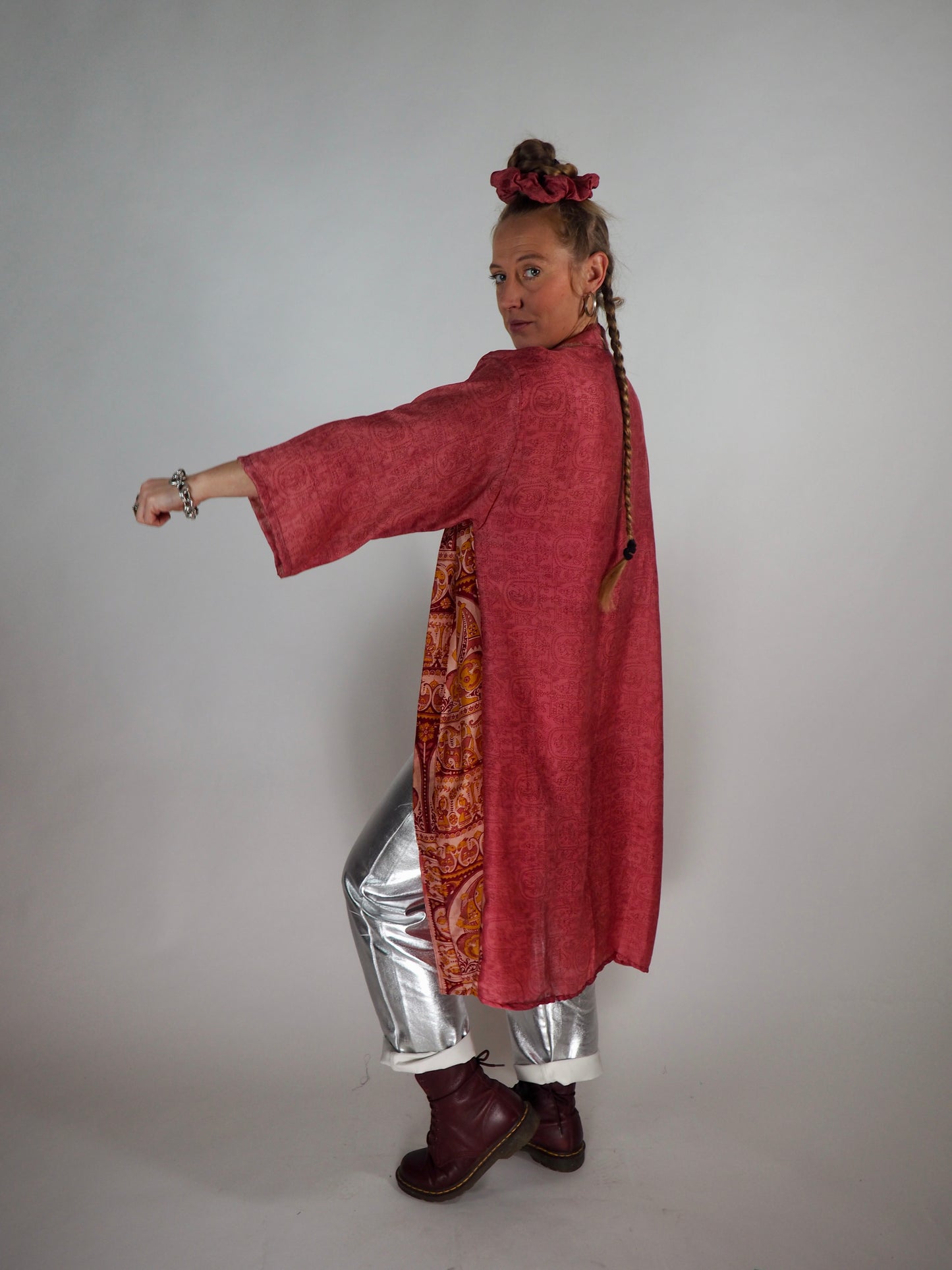 The Kardash Medium-Length Kimono – Up-cycled Vintage Sari Kimono Jacket with Waist Tie + Matching Scrunchy & Storage Bag