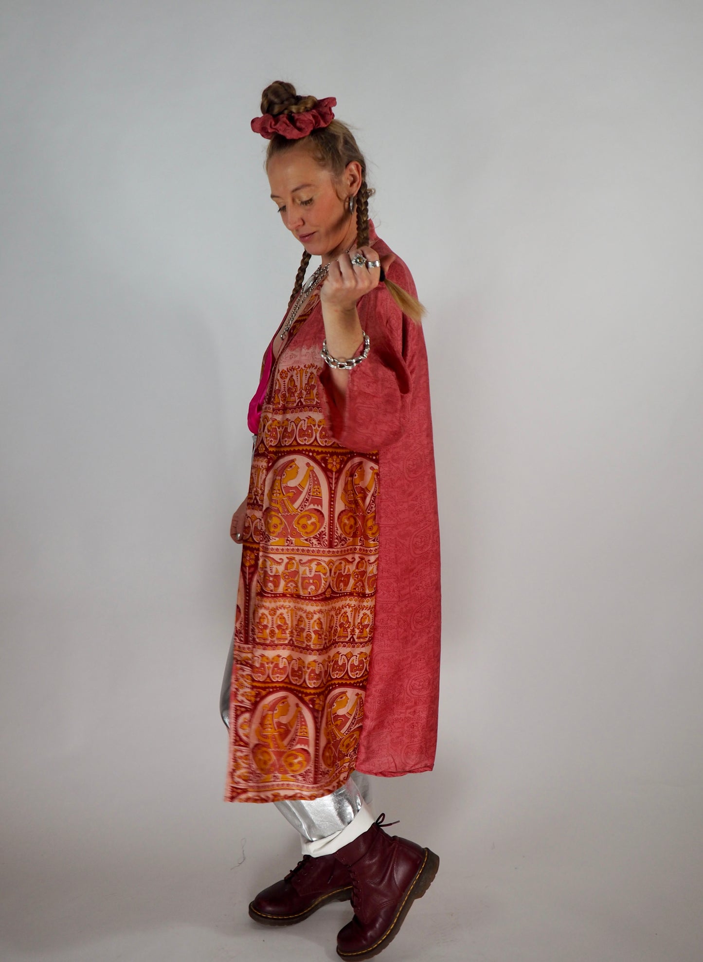 The Kardash Medium-Length Kimono – Up-cycled Vintage Sari Kimono Jacket with Waist Tie + Matching Scrunchy & Storage Bag