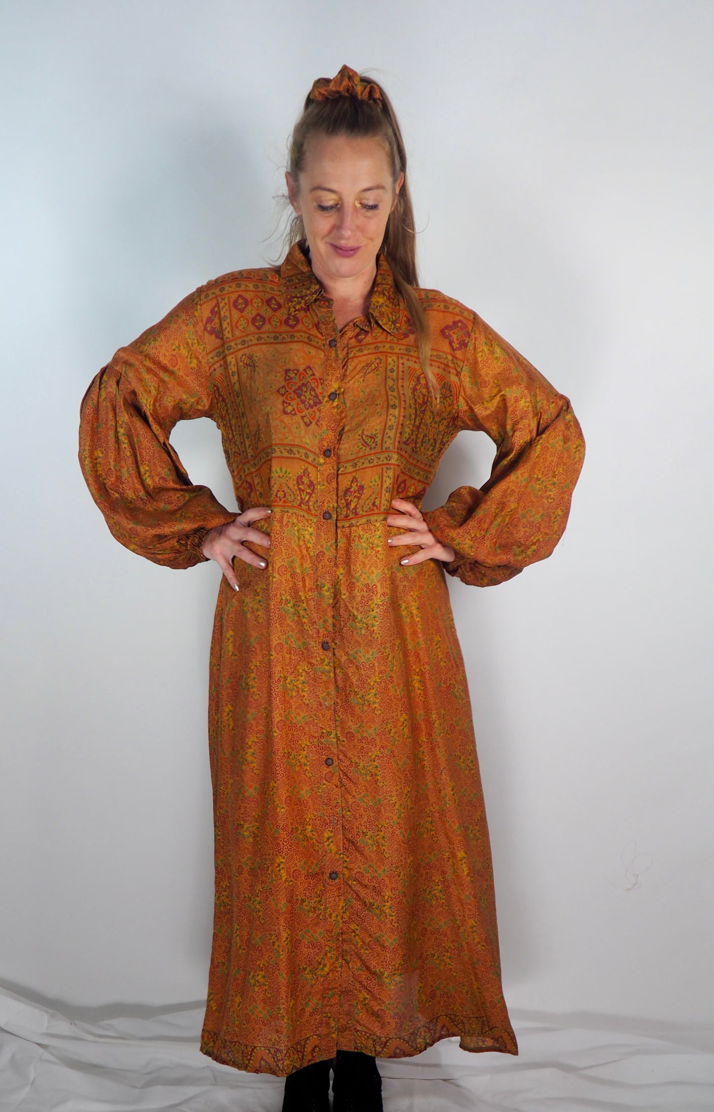 The Lenya Up-cycled Vintage Sari Dress – Sustainable Boho Dress with Oversized Sleeves Matching Scrunchy & Storage Bag