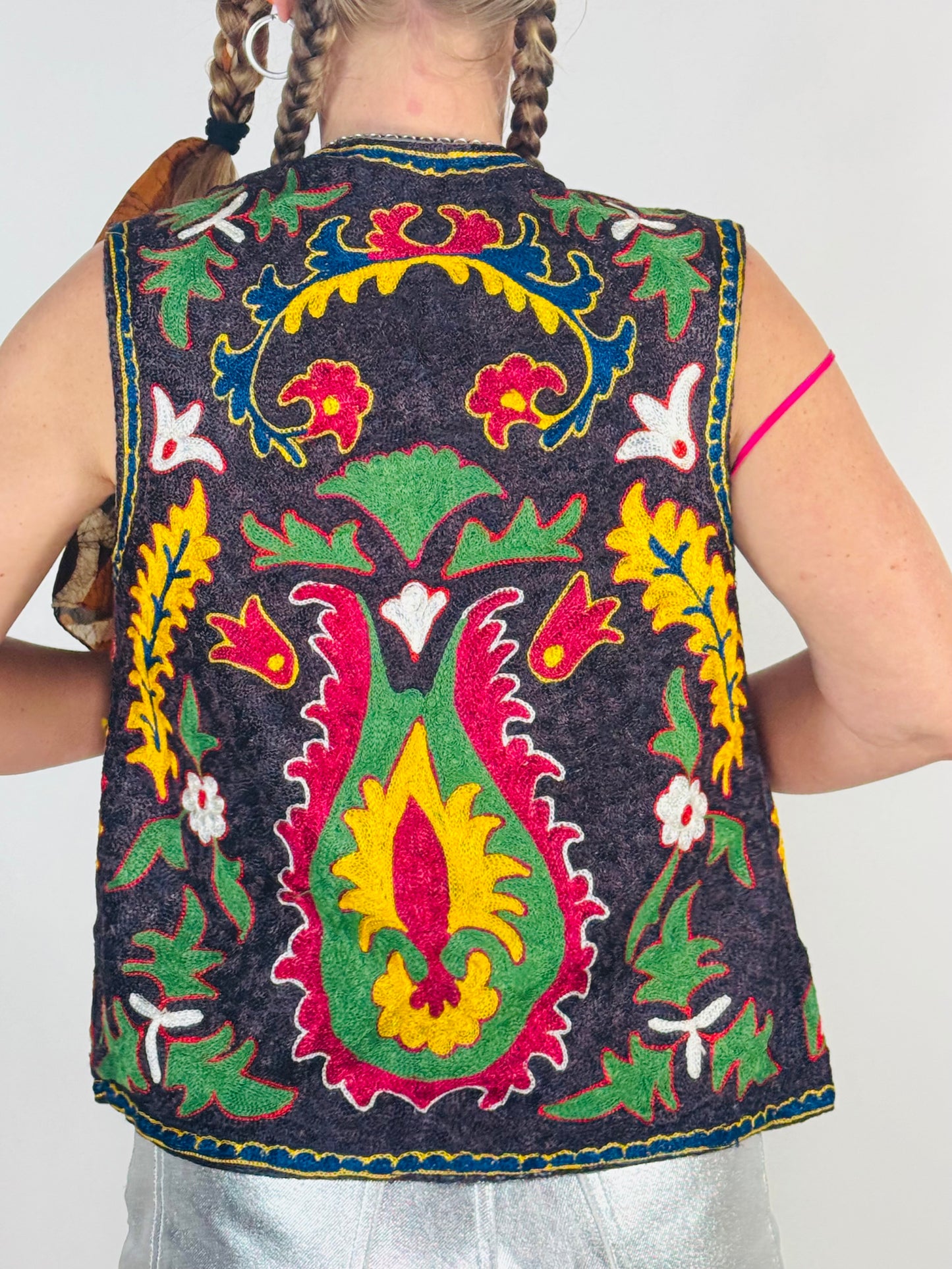 Vintage 1970s Suzani Embroidered Waistcoat – Rare, One-of-a-Kind Statement Piece