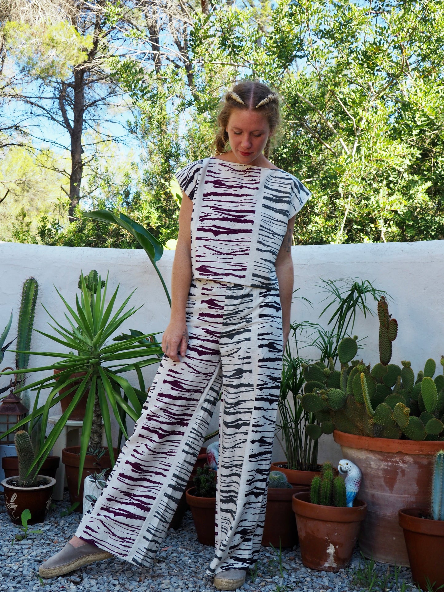 Super nice linen fabric with abstract print up-cycled wide leg pants made by Vagabond Ibiza