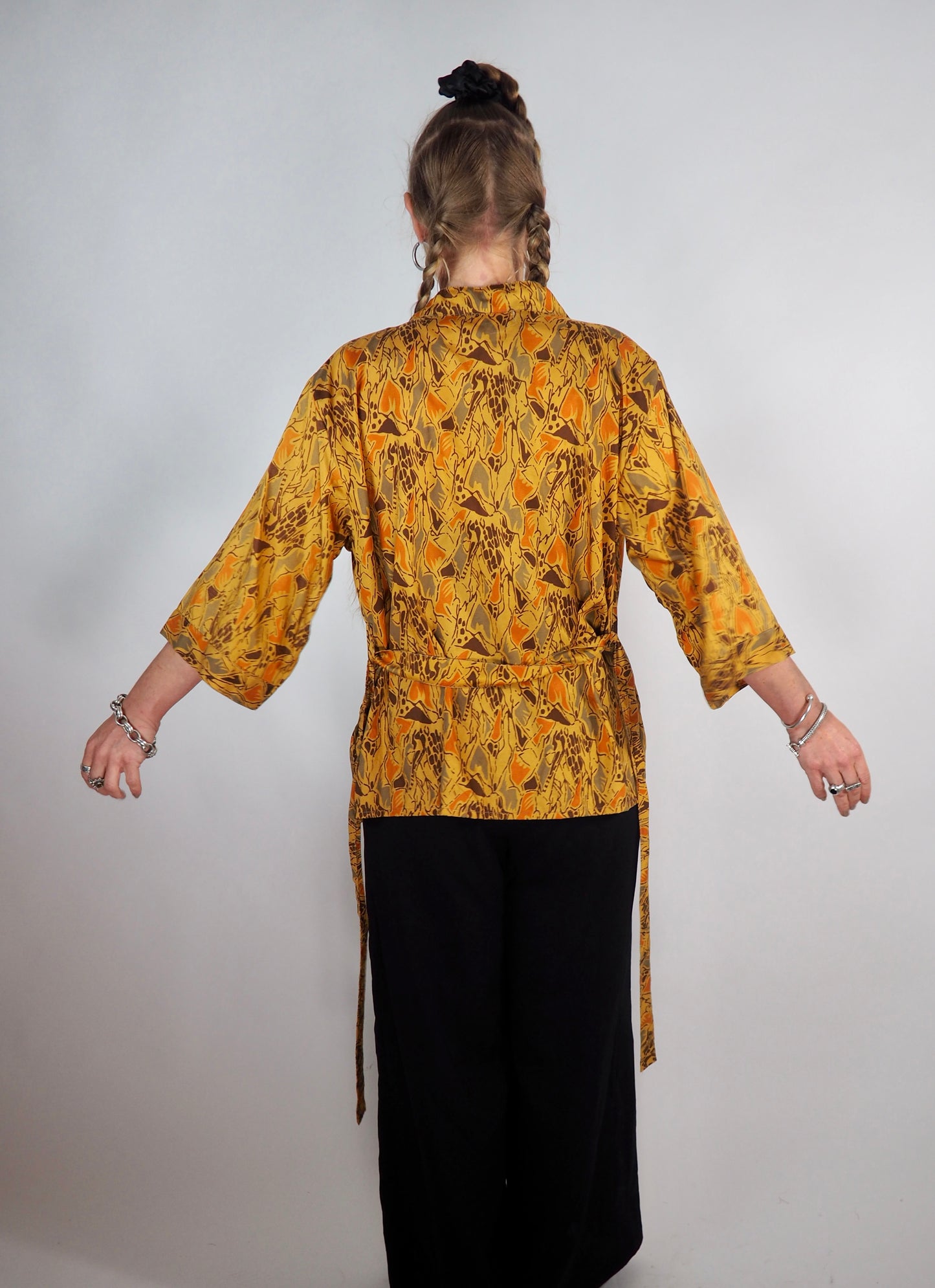 The Kardash Short Kimono – Vintage Re-cycled Sari Kimono Jacket with Waist Tie + Matching Scrunchy & Storage Bag