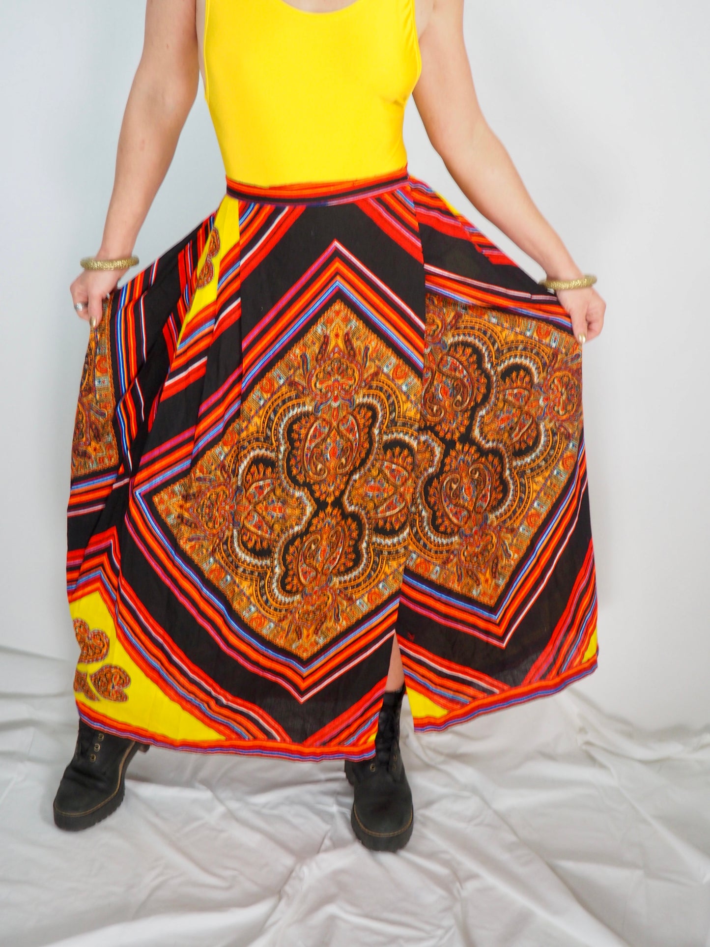 Vintage 1970s Wrap Skirt – Bold Bohemian Elegance