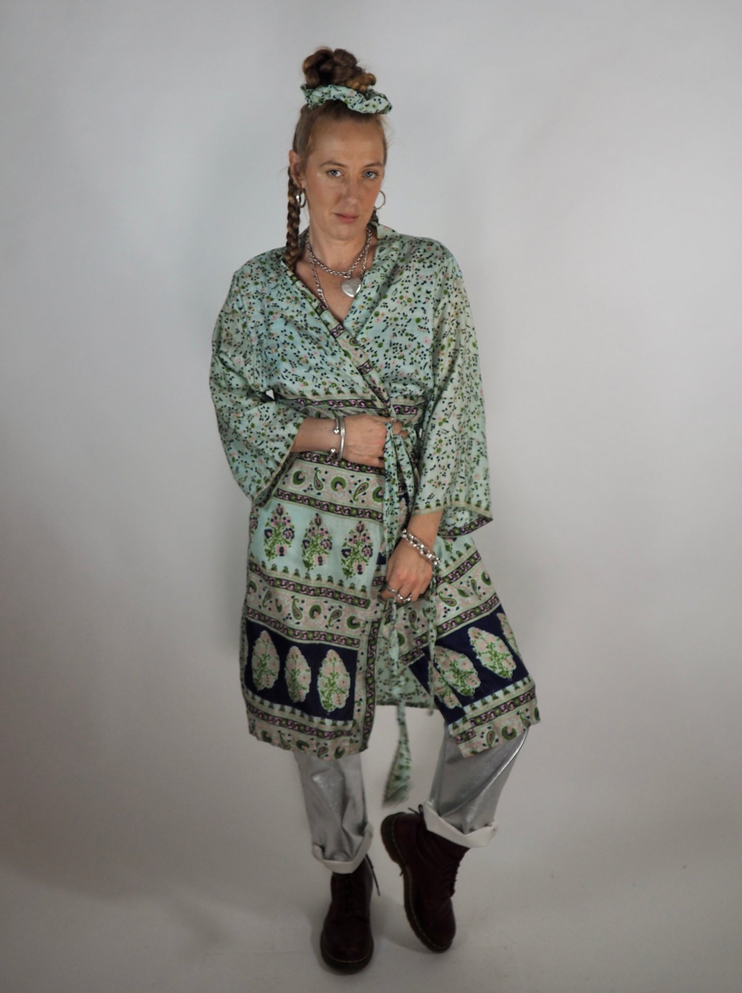 The Kardash Medium-Length Kimono – Up-cycled Vintage Sari Sustainable Kimono Jacket with Waist Tie + Matching Scrunchy & Storage Bag