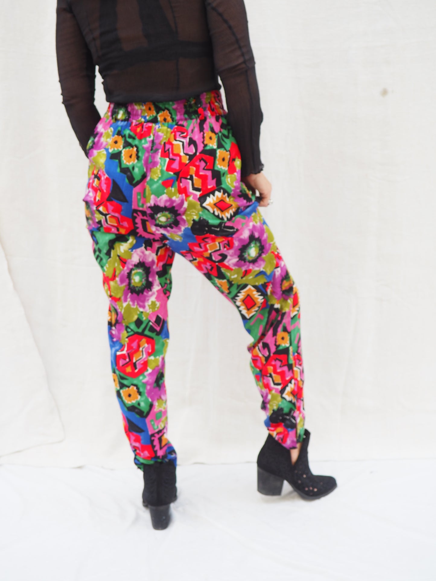 Vintage 1980s Colorful Cotton Printed Pants – Retro Geometric & Floral High-Waisted Trousers