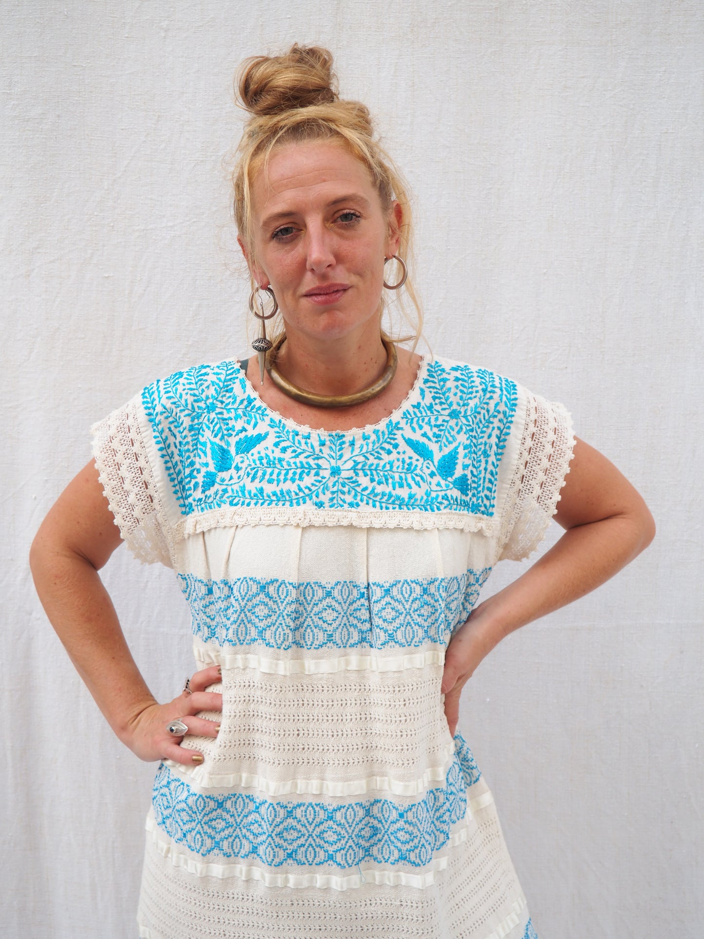 Vintage 1970s Cotton Mexican Embroidered Dress