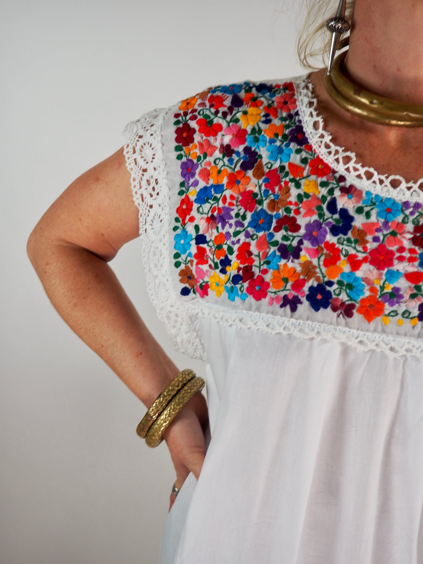 Vintage 1970s Mexican Dress – Hand-Embroidered Cotton