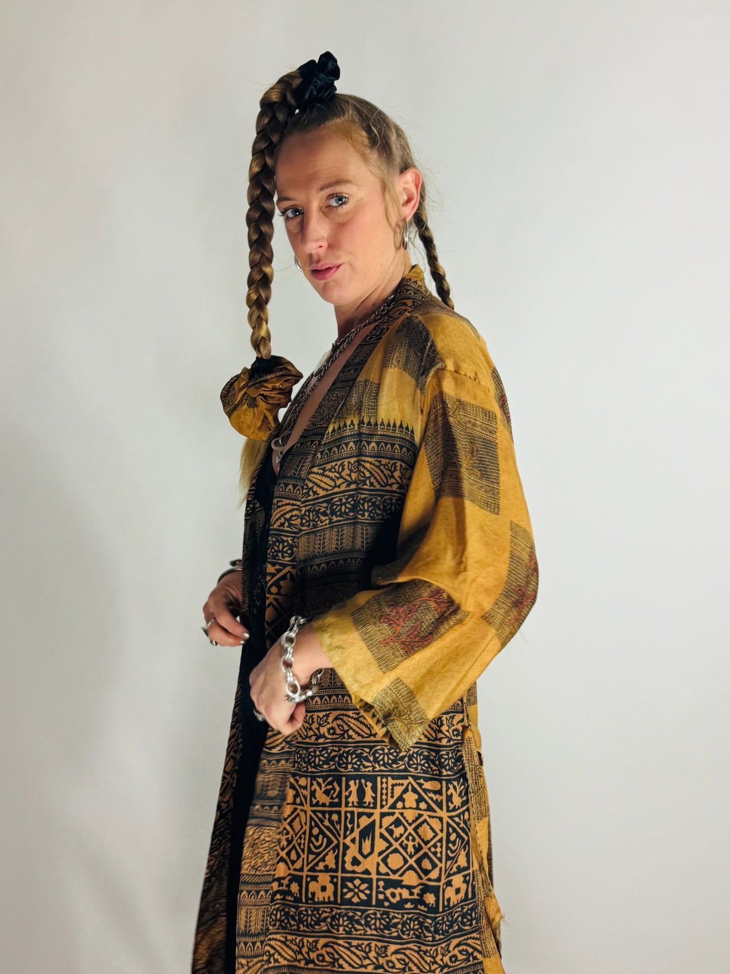 The Kardash Medium-Length Kimono – Up-cycled Vintage Sari Kimono Jacket with Waist Tie + Matching Scrunchy & Storage Bag