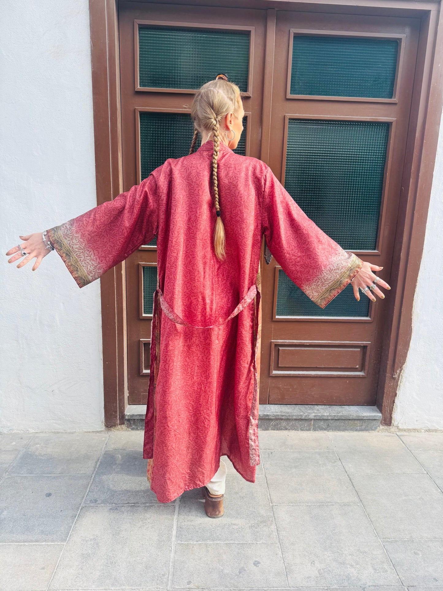 Kardash Kimono Long – Up-cycled Vintage Sari Kimono