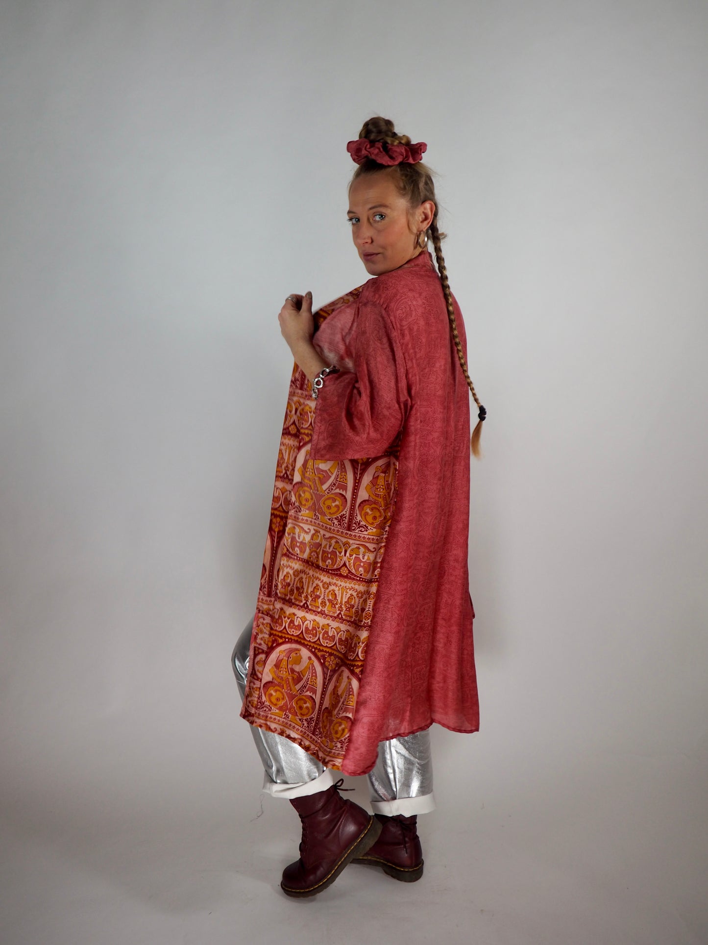 The Kardash Medium-Length Kimono – Up-cycled Vintage Sari Kimono Jacket with Waist Tie + Matching Scrunchy & Storage Bag