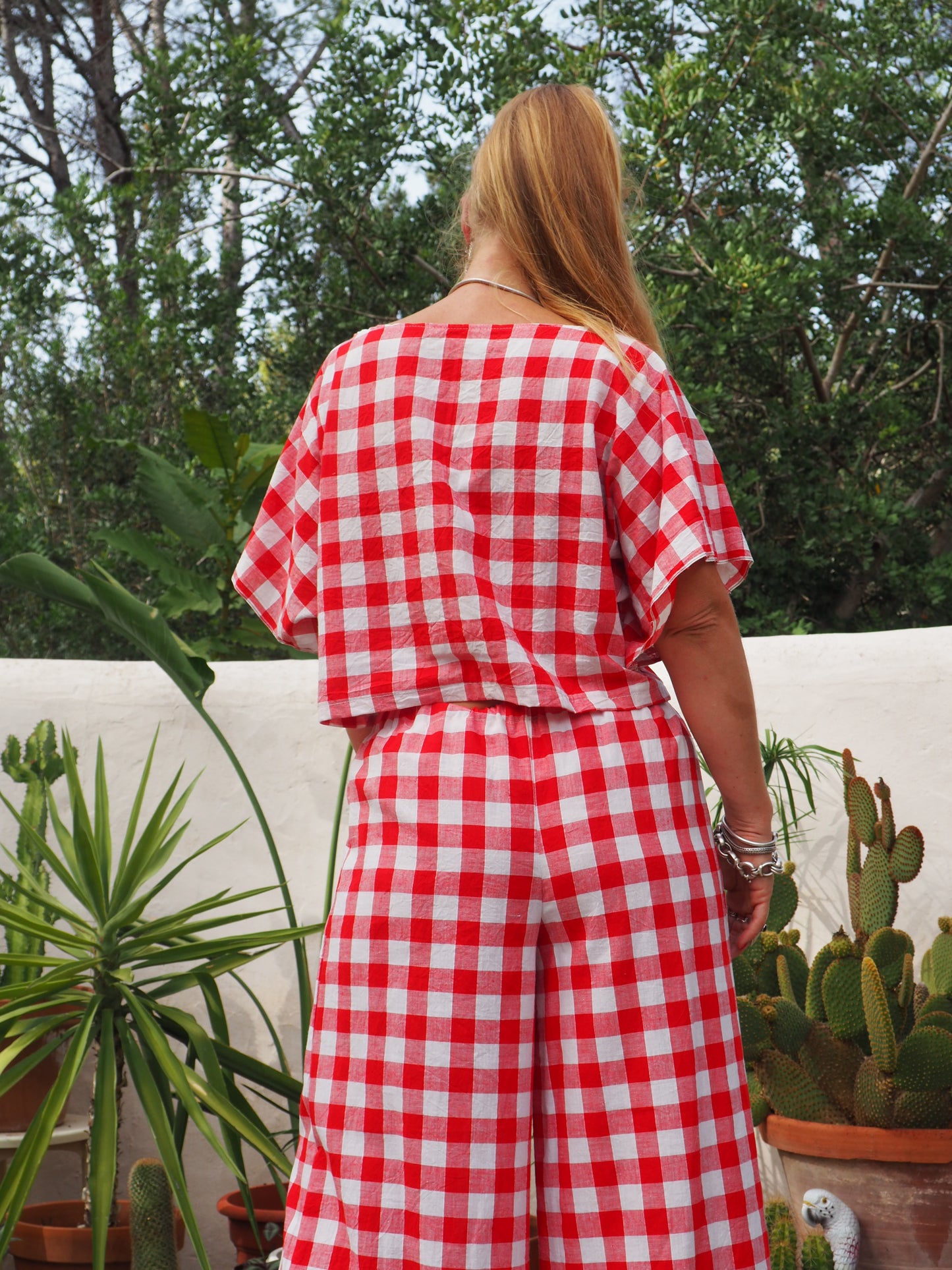 Vintage thin soft cotton red and white checked 2 piece set wide leg pants with elastic waist and t-shirt too up-cycled by Vagabond Ibiza