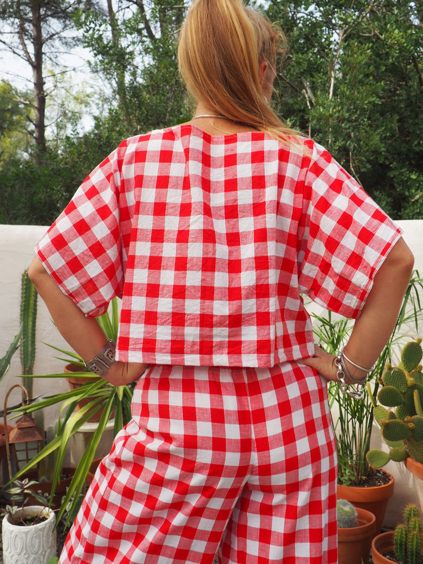 Vintage thin soft cotton red and white checked 2 piece set wide leg pants with elastic waist and t-shirt too up-cycled by Vagabond Ibiza