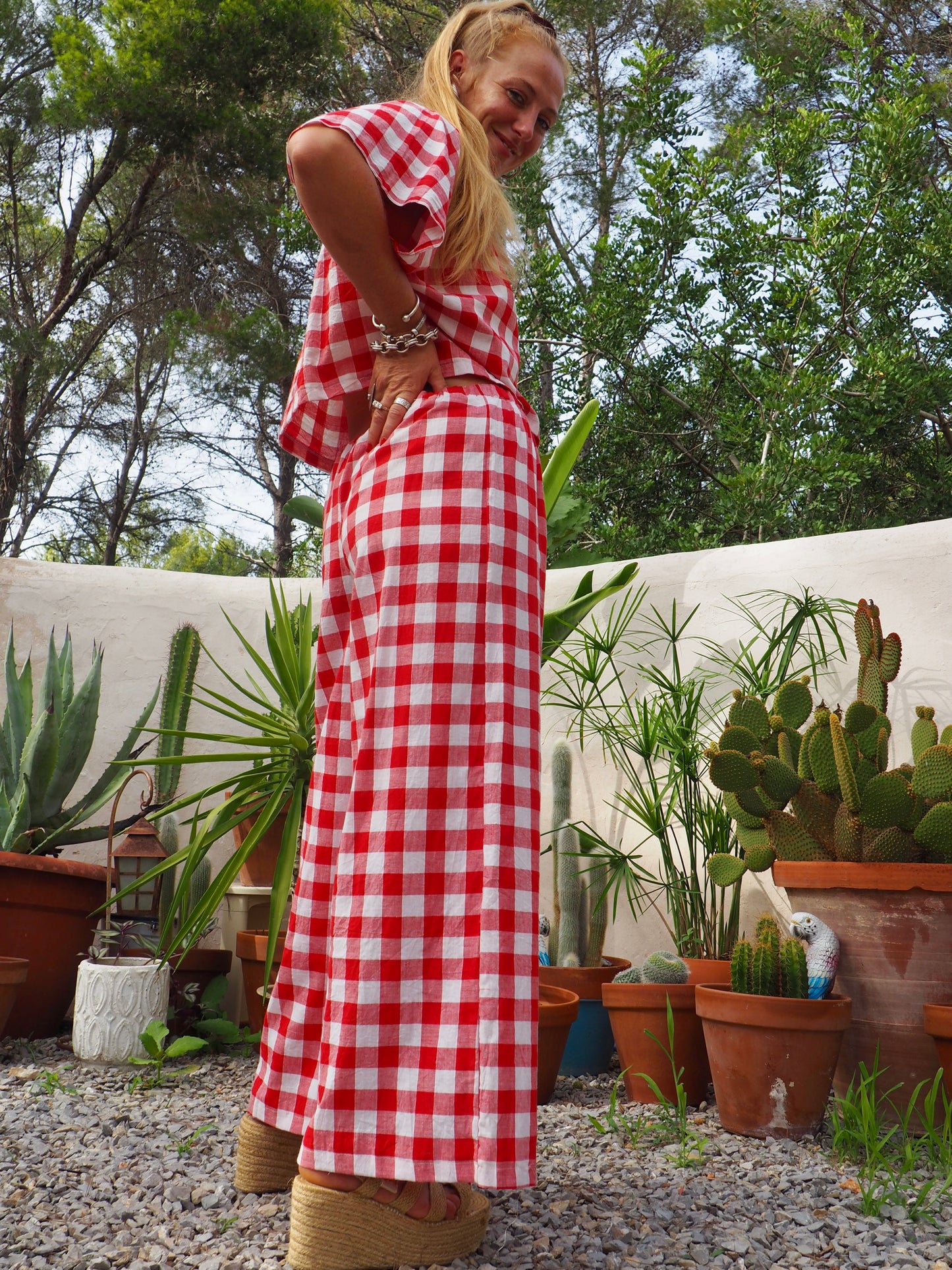 Vintage thin soft cotton red and white checked 2 piece set wide leg pants with elastic waist and t-shirt too up-cycled by Vagabond Ibiza