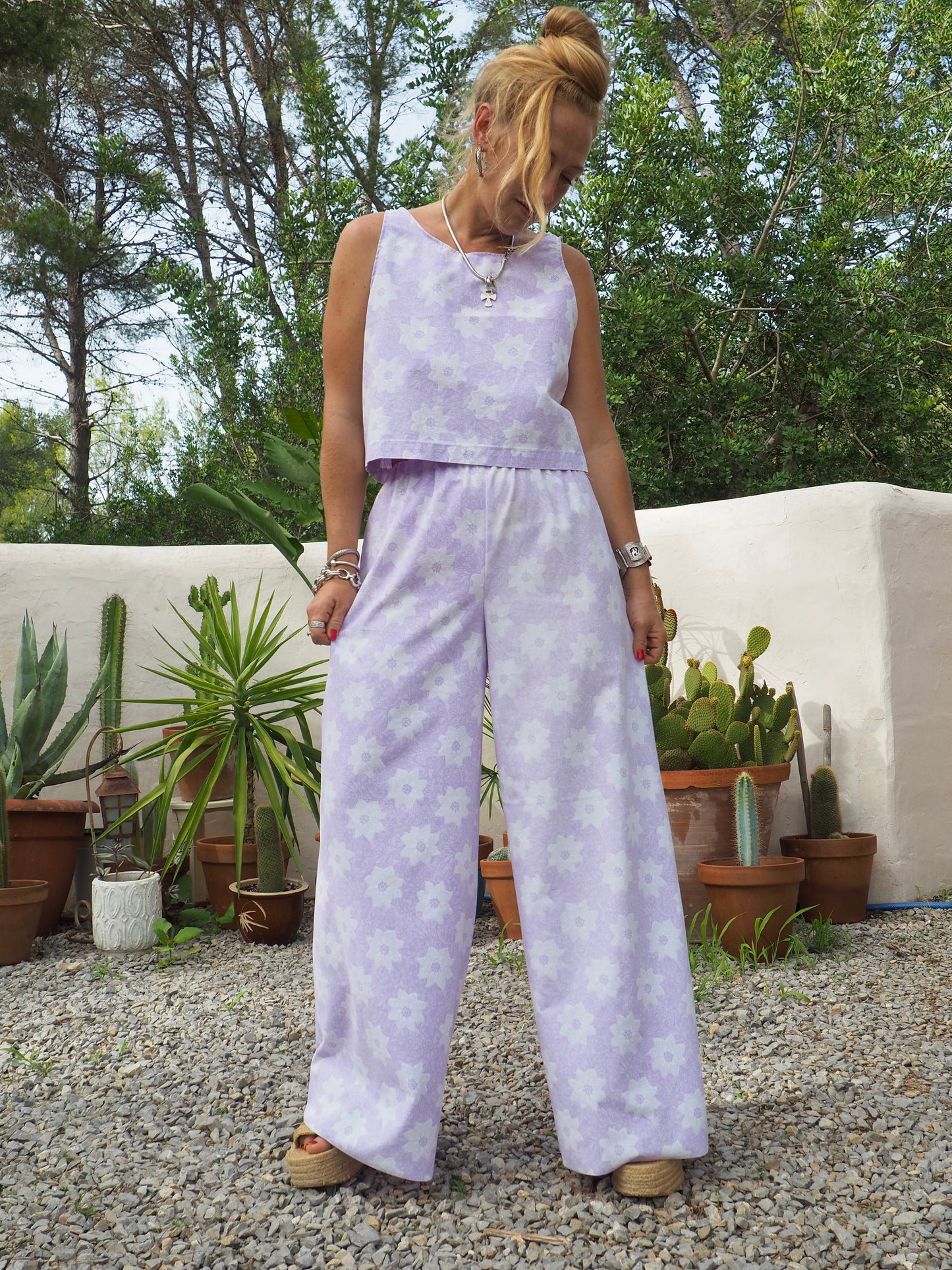 Vintage purple and white floral pattern textiles crop top t-shirt up-cycled by Vagabond Ibiza