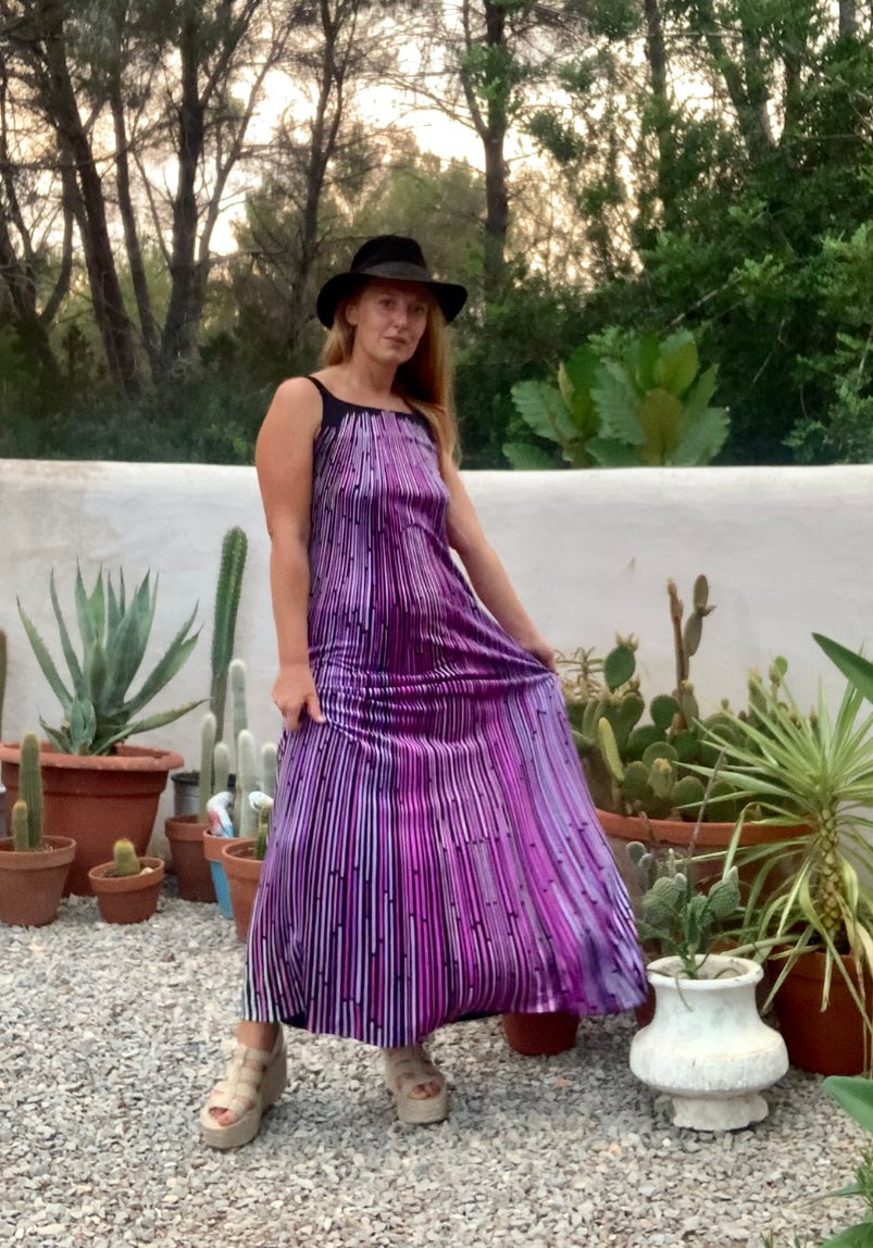 Original vintage 1970’s black and purple striped geometric design maxi dress