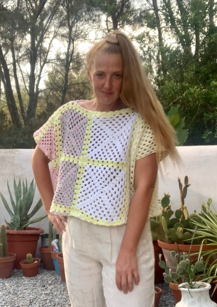 Vintage chunky pastel crochet jumper top up-cycled by Vagabond Ibiza