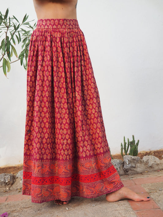 Vintage 1970’s Indian cotton block printed long burgundy skirt