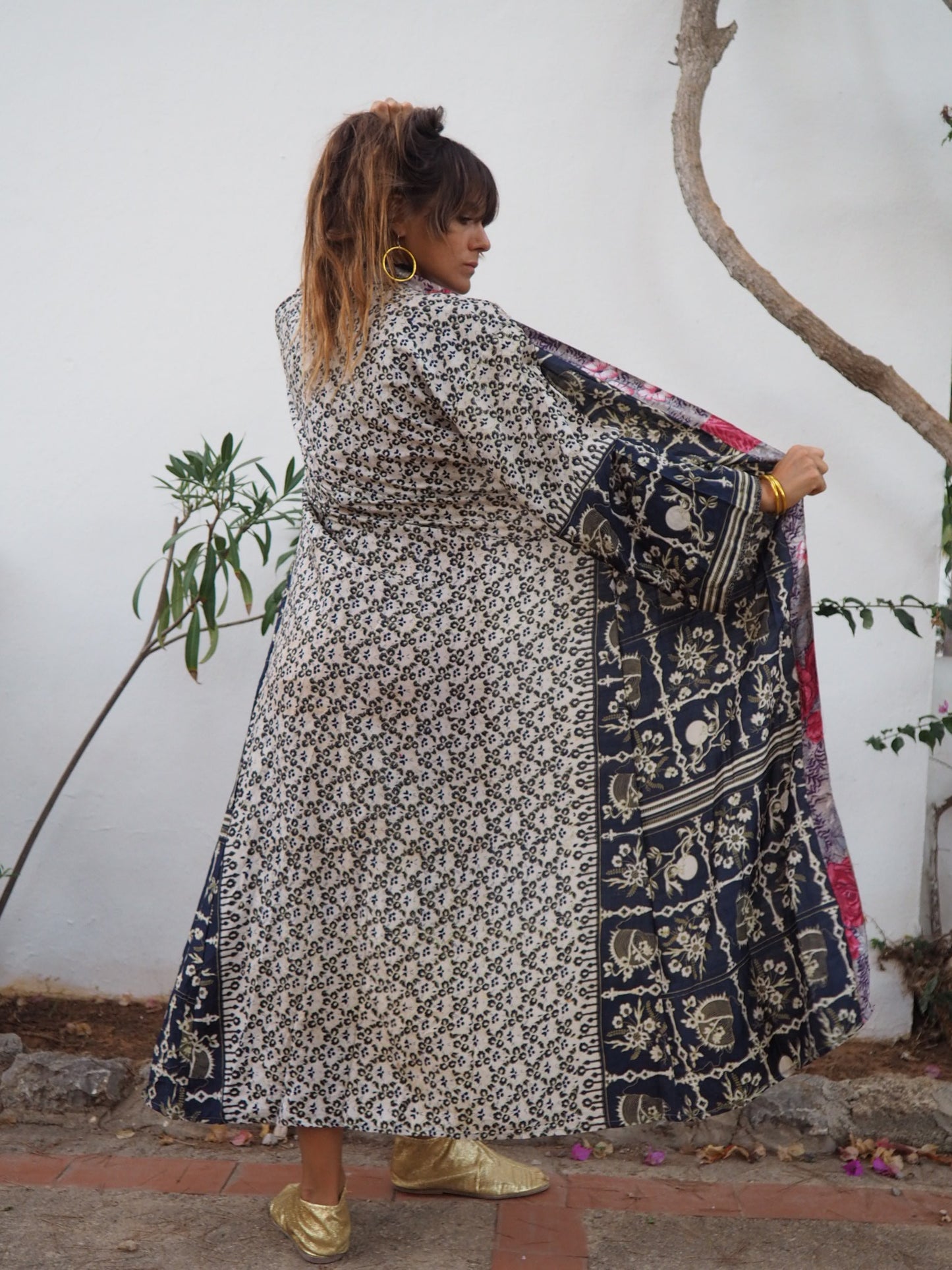 Recycled sari long printed kimono with waist belt