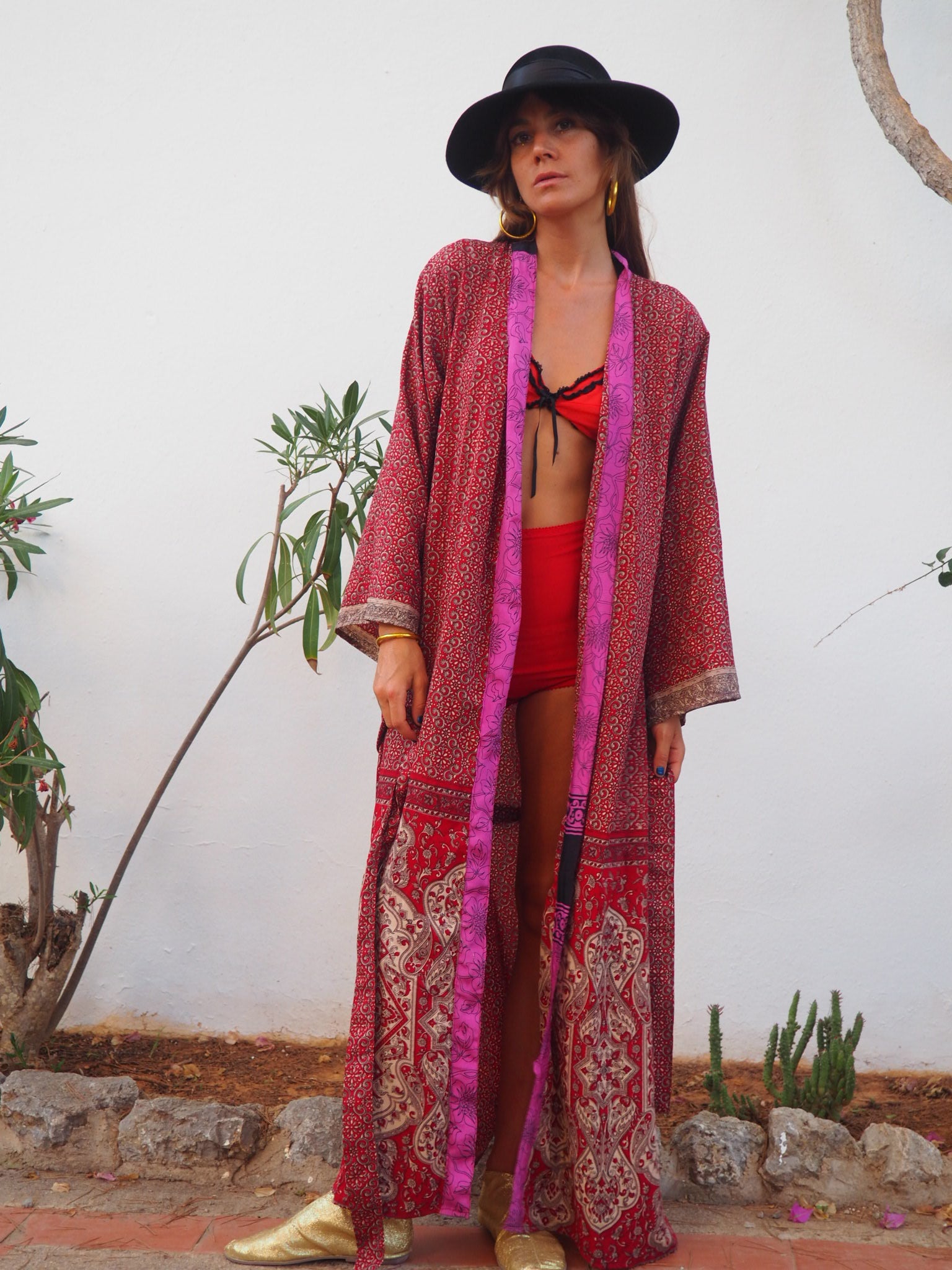 vintage textiles, sari fabric, sari kimono, sari dress , indian textiles, vintage Indian dress, up cycled Indian, Indian fashion, bohemian dress, bohemian kimono, bohemian kaftan, recycled sari, recycled textiles, vintage dress, vintage kimono, slow fashion, sustainable fashion brand, up cycled fashion brand, vintage shop, ibiza vintage, boho vintage, boho dress, vintage ibiza, shop vintage, online, recycled fashion brand, floral dress, summer dress, ibiza dress, ethical fashion,